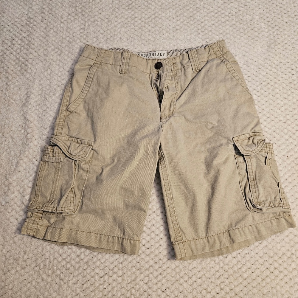 Aeropostale Men's Tan Cargo Shorts Size 30